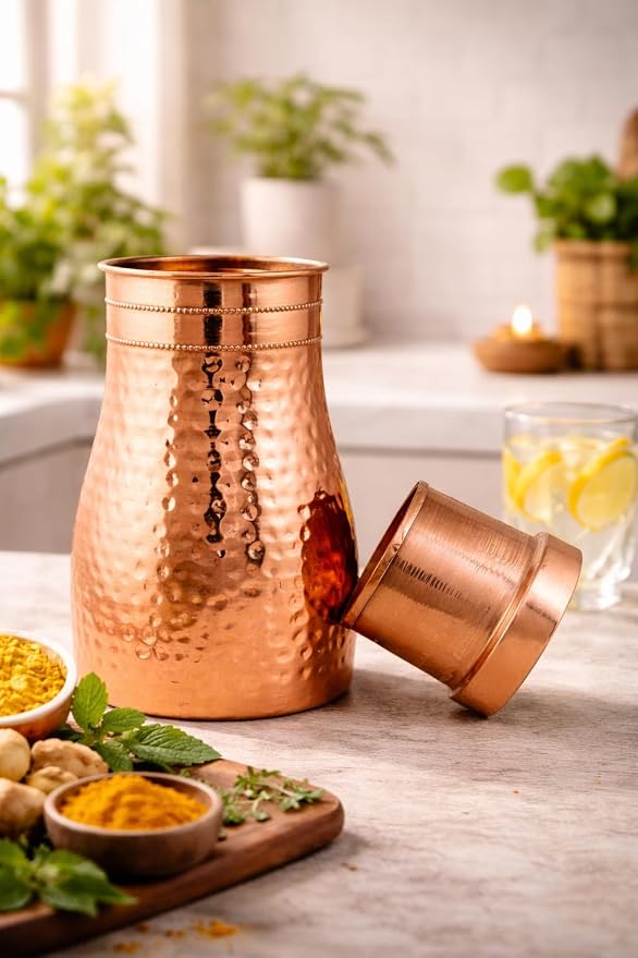 Designerska butelka na wodę z kubkiem i pokrywką, kuta powierzchnia, 950 ml, dzbanek, szklanka do sypialni, karafka na stolik nocny - obrazek 2