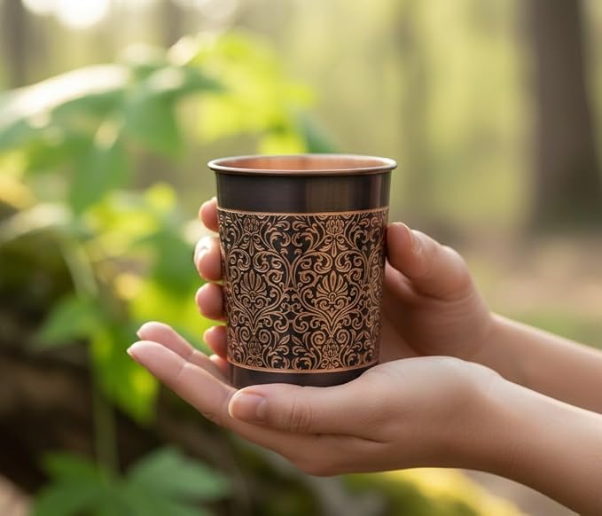 BRACOP® Szklanki do wody termosy kubek z czystej miedzi naczynia do serwowania ajurwedyjskie szkło wytłaczany kubk do wody zestaw 4 kubków kubek Moscow Mule do soków miedziane naczynia do picia - obrazek 5