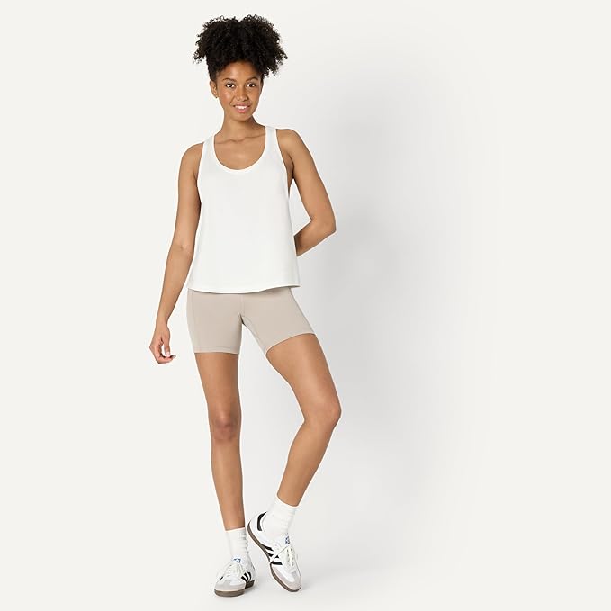 Amazon Essentials Damska koszulka sportowa z miękkiej bawełny typu racerback luźny krój lekka koszulka do ćwiczeń jogi z opuszczonymi otworami na ramiona - obrazek 6