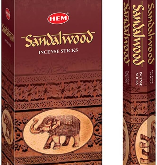 Kadźidło z drzewa sandałowego, 120 patyczków w opakowaniu sześciopaki. Marka HEM, ręcznie zwijane w Indiach. od Hem Incense