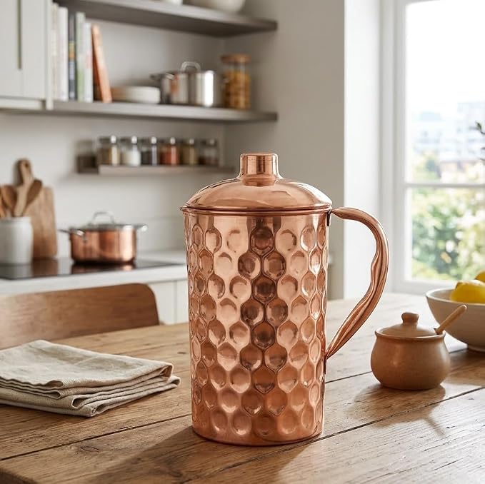 BRACOP® Dzbanek z czystej miedzi z pokrywką piersiówka ajurwedyjska młotkowana karafka na wodę Moscow Mule kubek naczynia do picia miedziane naczynia do serwowania szczelny pojemnik do picia - obrazek 7